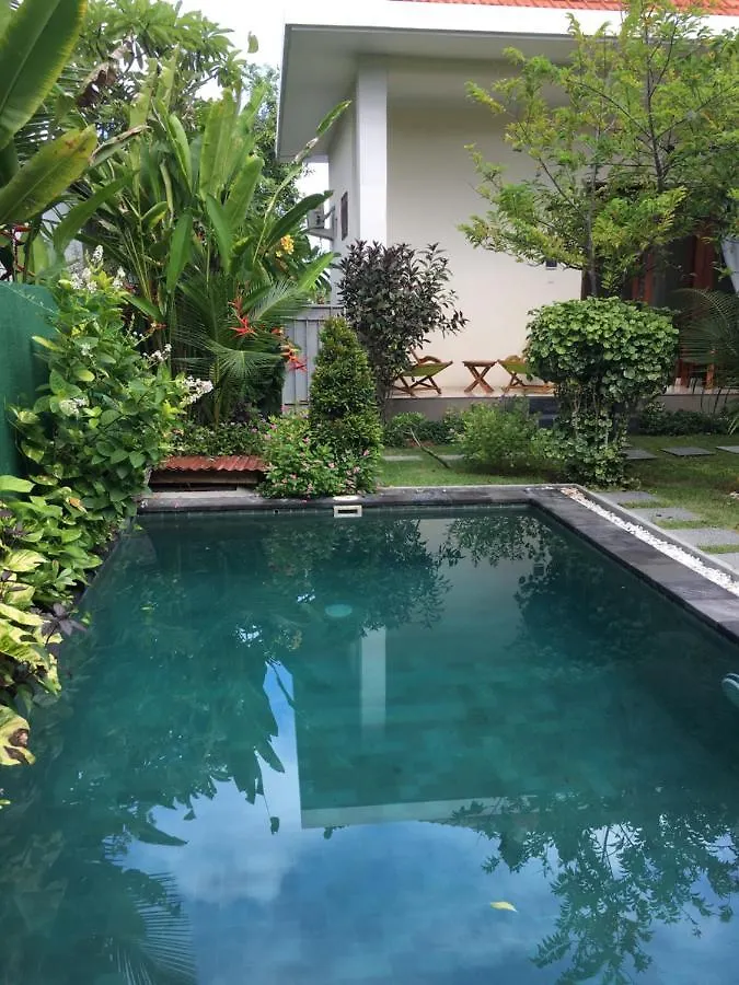 Kubu Green Nusa Dua  Alloggio in famiglia Nusa Dua (Bali)
